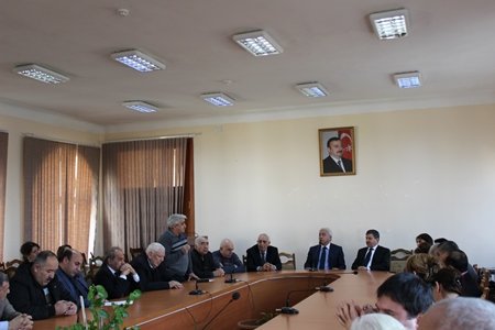 В Институте философии состоялась церемония почтения памяти общенационального лидера Гейдара Алиева