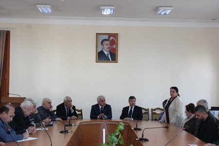 В Институте Философии прошла церемония почтения памяти общенационального лидера Гейдара Алиева