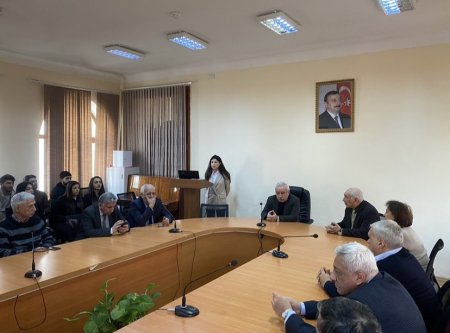 Hafiza Imanova, a scientific research fellow of the "Philosophy and Sociology of Sustainable Development" department, gave a scientific report
