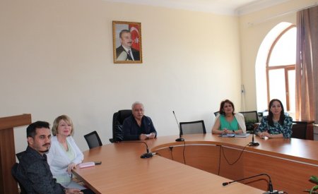 Институт Философии и Социологии НАНА провел онлайн встречу с коллегами из Болгарской Академии Наук