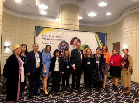 Faiq Ələkbərli Almatıda II Beynəlxalq Türk Dünyasının Qadınlar Qurultayında iştirak edib