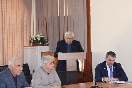 “Heydər Əliyev ideyalarından Prezident İlham Əliyevin zəfər strategiyasına” mövzusunda dəyirmi masa keçirildi