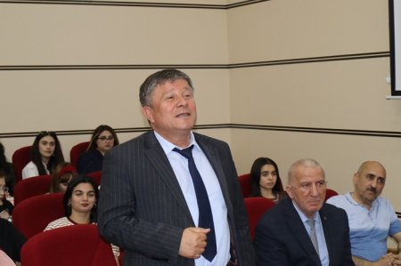 “Ümummilli Lider Heydər Əliyev irsi: gənclərin vətənpərvərlik ruhunun formalaşdırılmasında rolu” elmi-praktiki seminar keçirilib