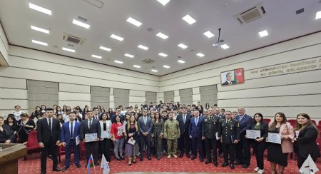 “Ümummilli Lider Heydər Əliyev irsi: gənclərin vətənpərvərlik ruhunun formalaşdırılmasında rolu” elmi-praktiki seminar keçirilib