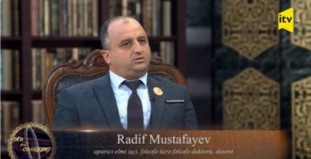 Dosent Radif Mustafayev İctimai televiziyanın “Din və cəmiyyət” verilişinin qonağı olub