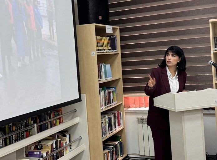 Elmi işçi Hafizə İmanova təlim keçib