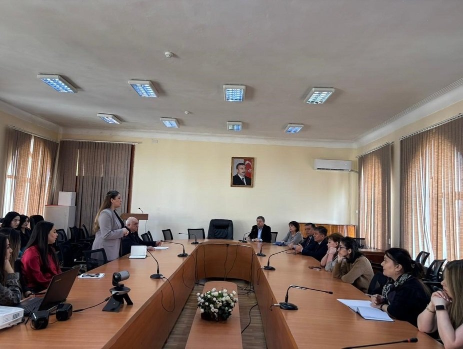 “Gürcüstanda Azərbaycan maddi-mədəni irsi” mövzusunda elmi-nəzəri seminar keçirilib