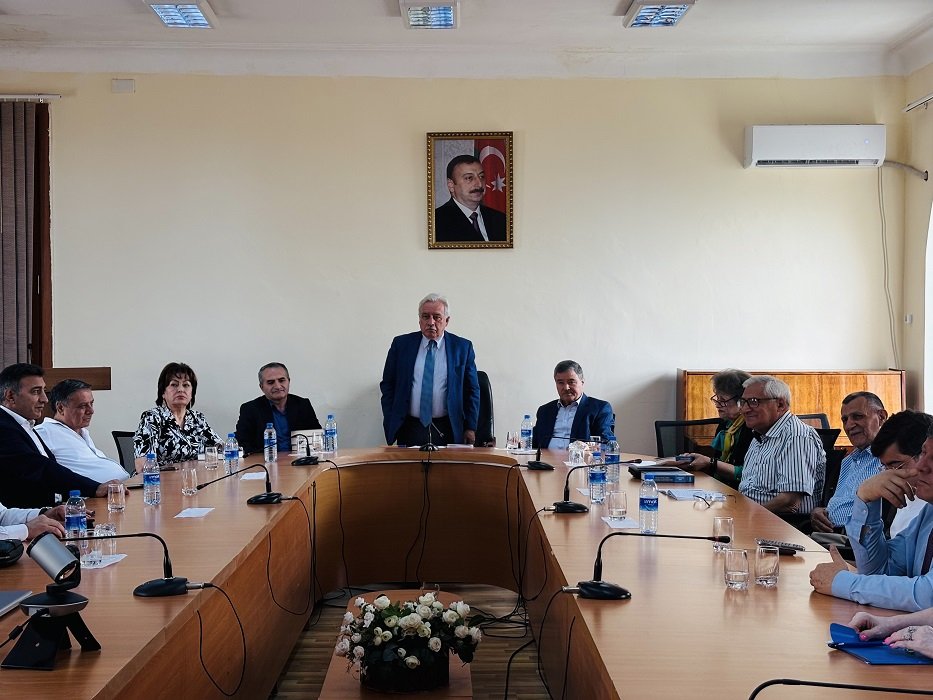 Faiq Ələkbərlinin “Milli ideologiya probleminə tarixi-fəlsəfi baxış” 3 cildliyinin III cildinin təqdimatı keçirilib