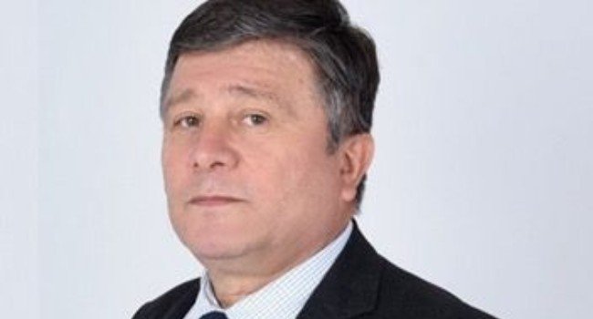 Şölət Zeynalov: “Vahid məktəbli geyimi şagirdlərin özünəinamını artırır”