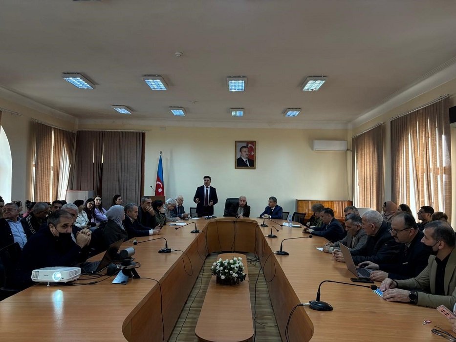 AMEA Fəlsəfə və Sosiologiya İnstitutunda rəqəmsal hesabat modelinin tətbiqi məsələləri müzakirə olunub